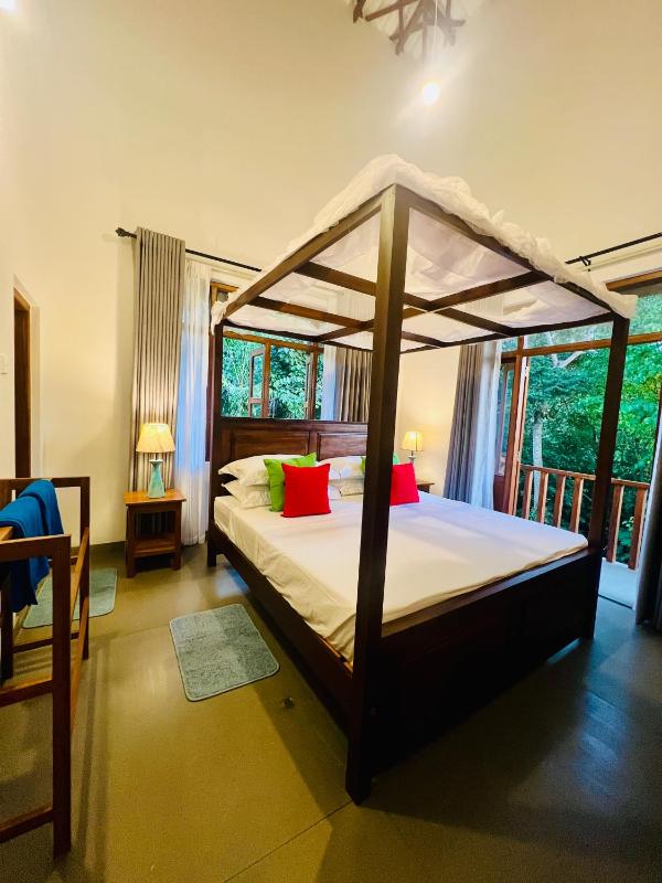 Rooshan Villa - image 3