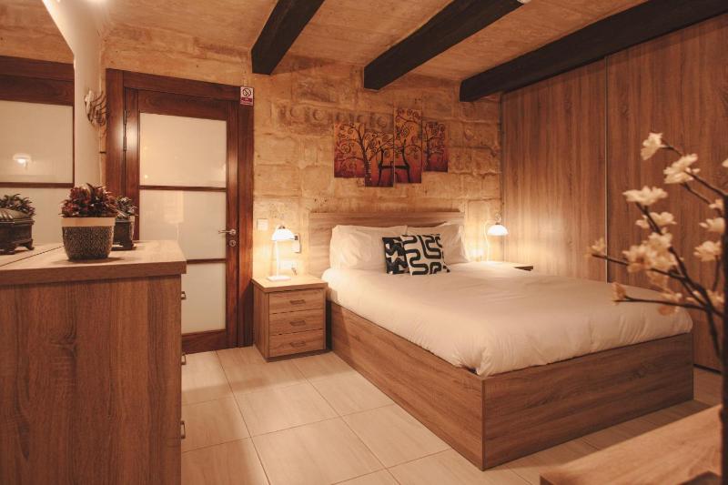 Valletta Ursula Suite - image 15
