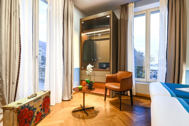 Hotel Astoria - image 25