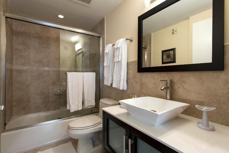Westover Arms Hotel - image 19