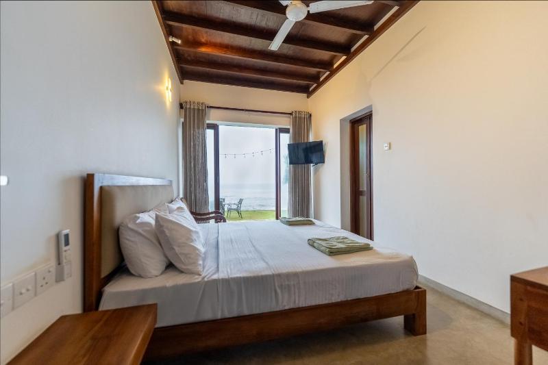 Surfside Serenity - SS Beach - image 13