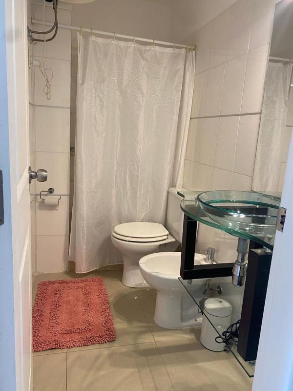 Apartamento con jacuzzi y parrillero exclusivos - image 14