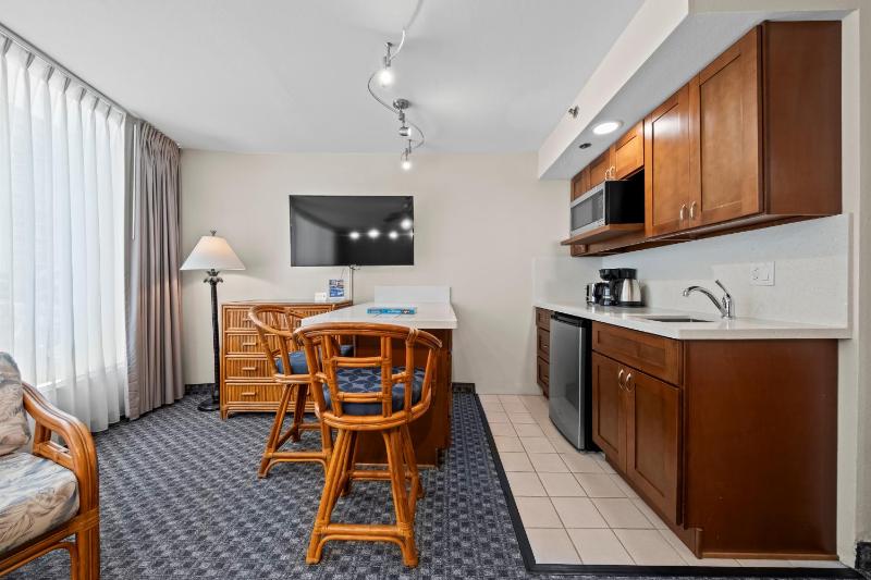 Imperial Hawaii Resort at Waikiki - image 4