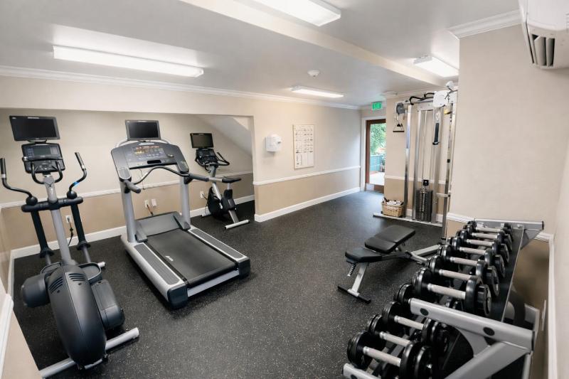 Comfortable SLC Studio | Great Location - image 8