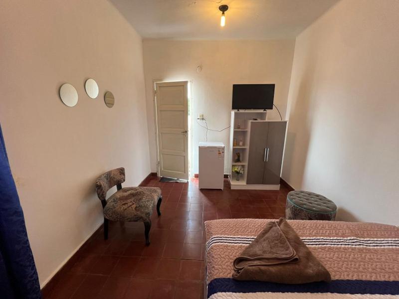 Habitación con Gran Terraza y Hermosa Vista - image 6
