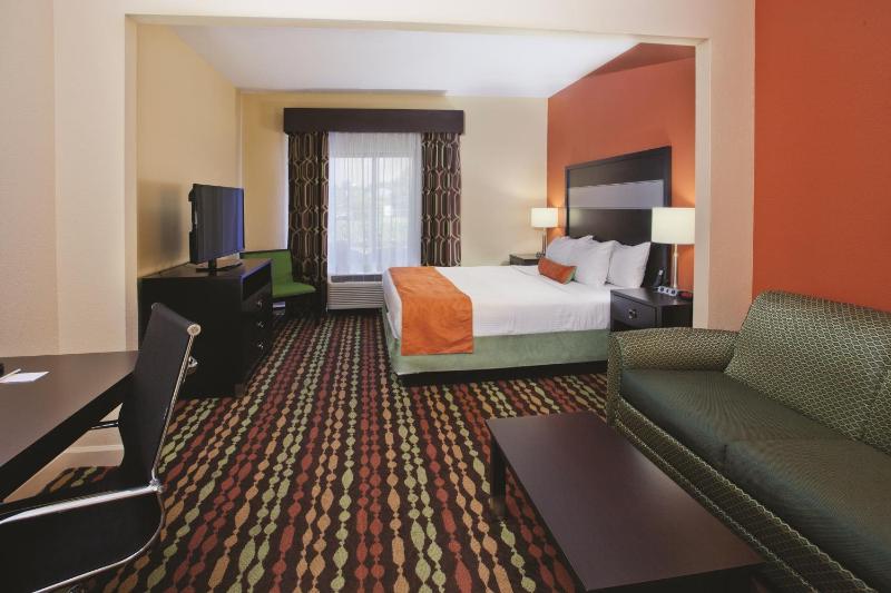 King Room image 2