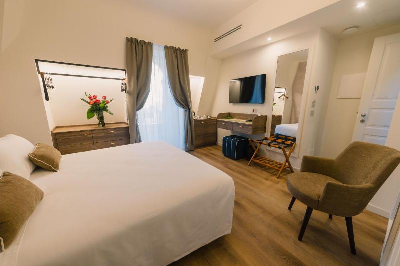 Splendide Riviera Boutique Art Hotel - image 3