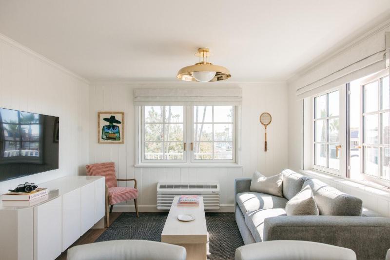 Bay Shores Peninsula Hotel - image 8