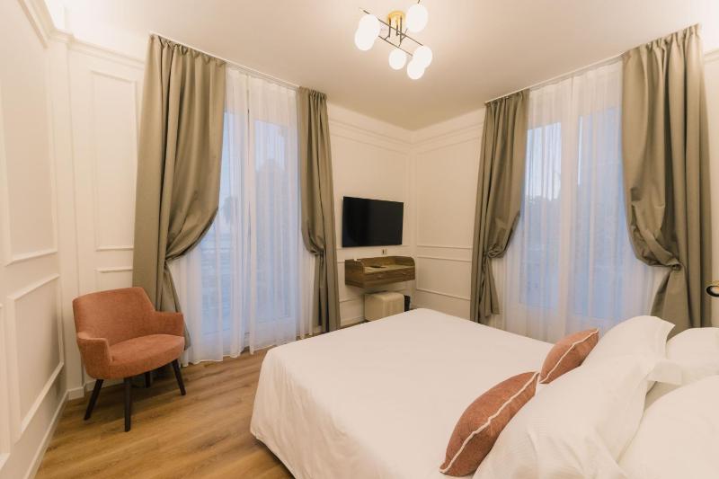 Splendide Riviera Boutique Art Hotel - image 9