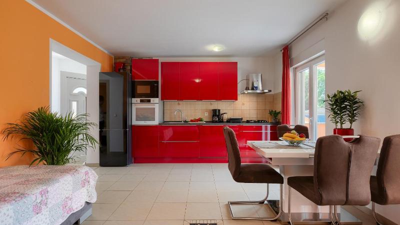 Villa Anja by Villas Guide - image 3