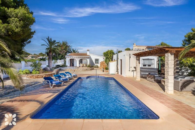 Villa Ananas by Abahana Villas - image 8