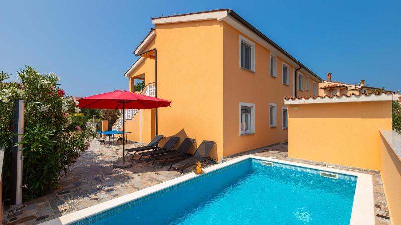 Villa Jasminka by Villas Guide - image 1