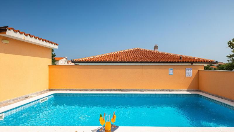 Villa Jasminka by Villas Guide - image 31