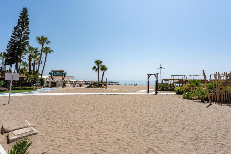 MalagaSuite Bajondillo Beach & Terrace - image 20