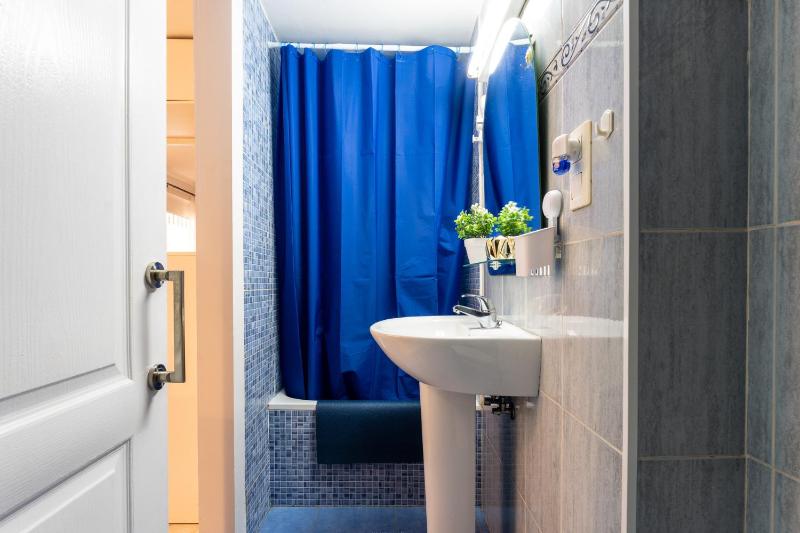 MalagaSuite Center Torremolinos Apartment - image 12