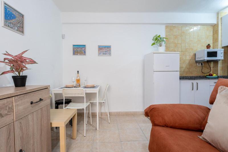 MalagaSuite Center Torremolinos Apartment - image 3
