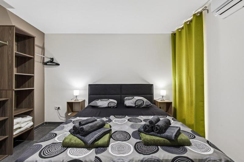 Villa Marie Pampoen - Ruime villa met privézwembad tropische tuin & toplocatie - image 14