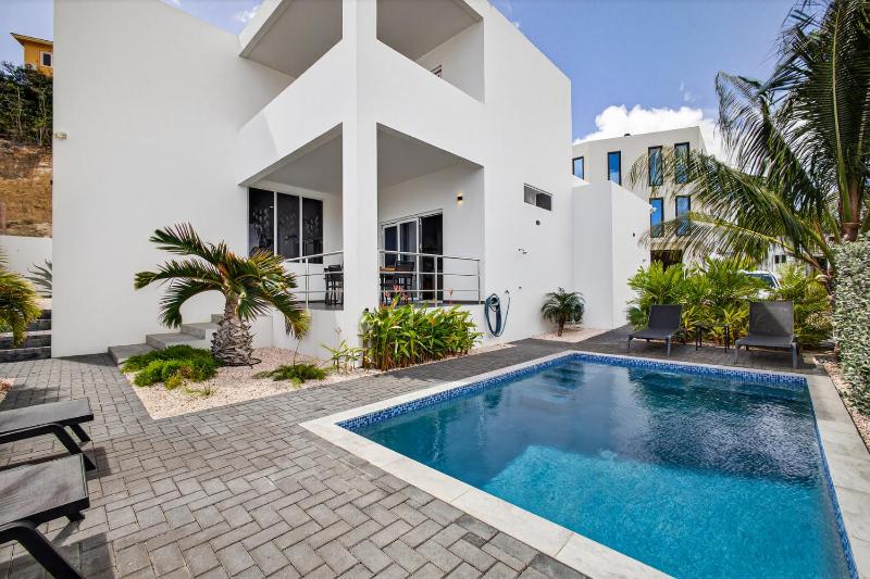 Villa Marie Pampoen - Ruime villa met privézwembad tropische tuin & toplocatie - image 31