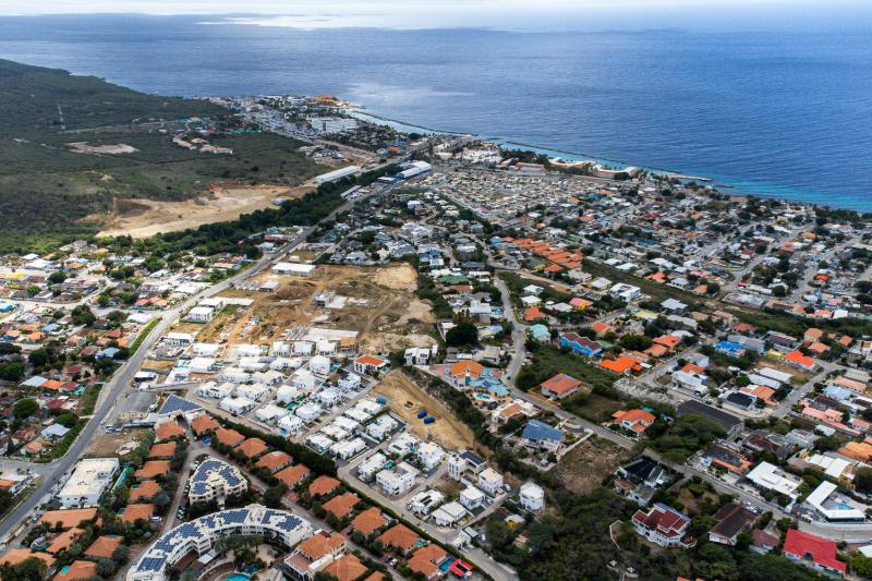 Villa Marie Pampoen - Ruime villa met privézwembad tropische tuin & toplocatie - image 15
