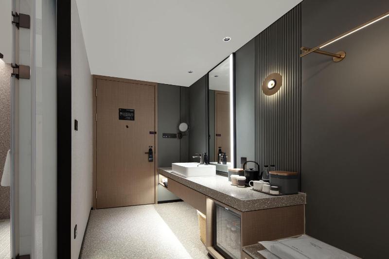 Atour S Hotel Hangzhou Huanglong Huaxing Road - image 3