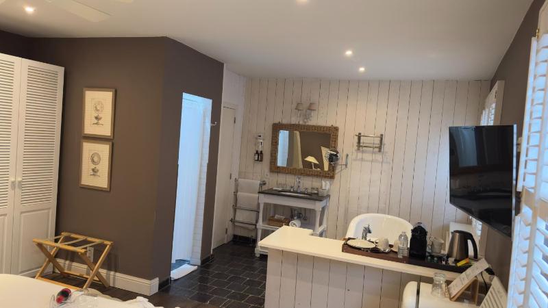 La Luna Guesthouse - image 4