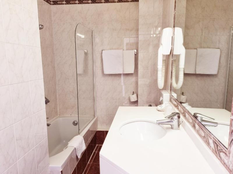 Hotel Carlton Nice - image 14