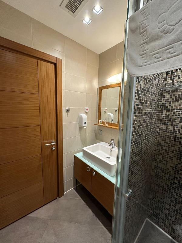 City Hotel Plovdiv FREE PARKING - image 16