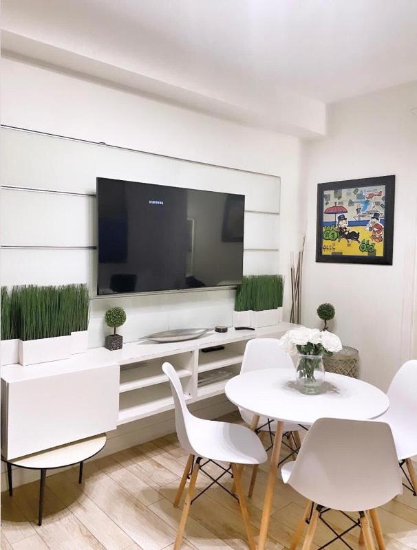 BEST DEAL! 2 Bedroom Modern Beachfront by YouRent! - image 34