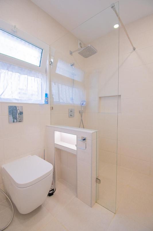 61 vdm - Superb villa on Vale do Milho with heated - image 37