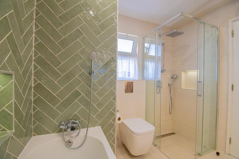 61 vdm - Superb villa on Vale do Milho with heated - image 33