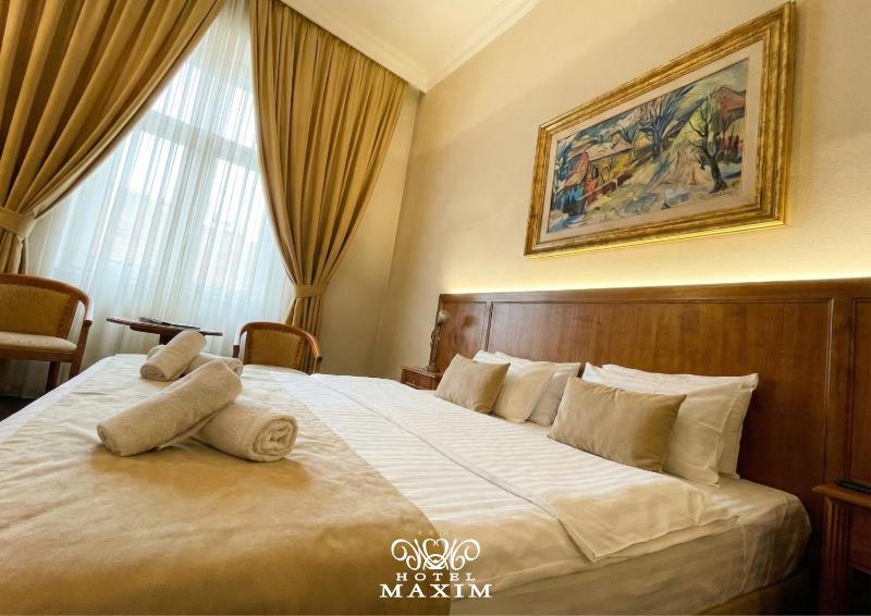 Hotel Maxim - image 42