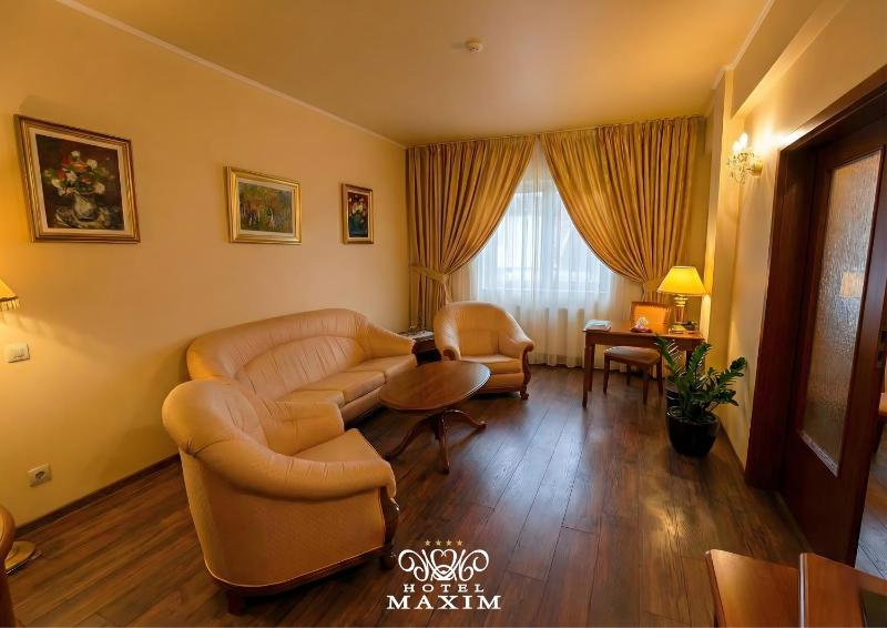 Hotel Maxim - image 15