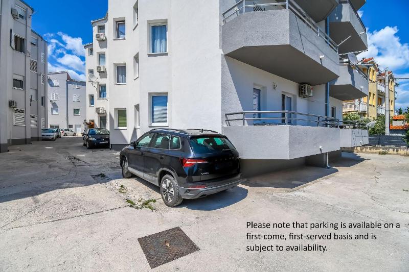 Apartment Agi - image 11