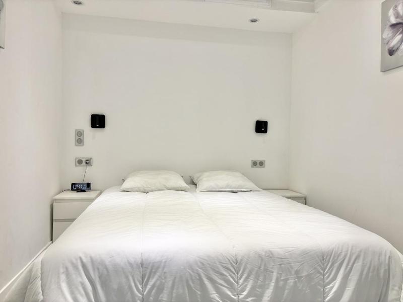 Cannes one bedroom apartment - 8D1 - image 13