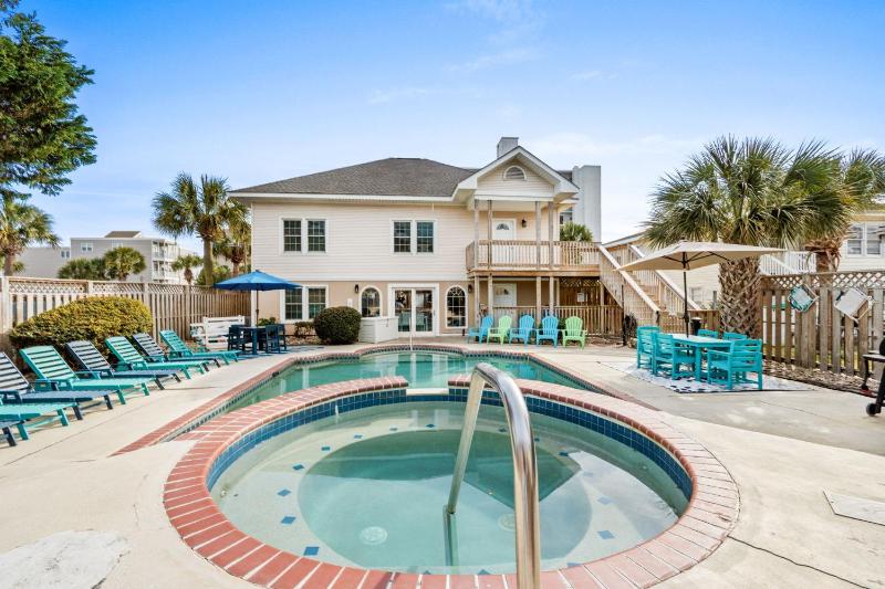 Coastin Time 8 BR 6BA Private Heated Pool & Hot Tub - image 46