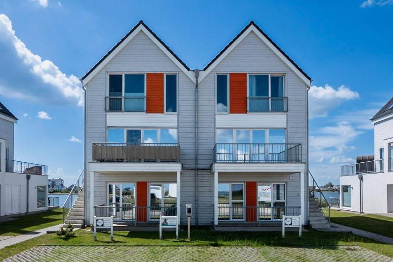 Maisonette-Fewo-Ostseeflair-by-Seeblick-Ferien-ORO-erste-Wasserreihe-E-Saeule - image 30