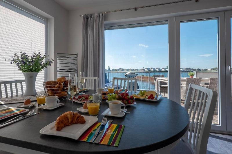 Maisonette-Fewo-Ostseeflair-by-Seeblick-Ferien-ORO-erste-Wasserreihe-E-Saeule - image 15
