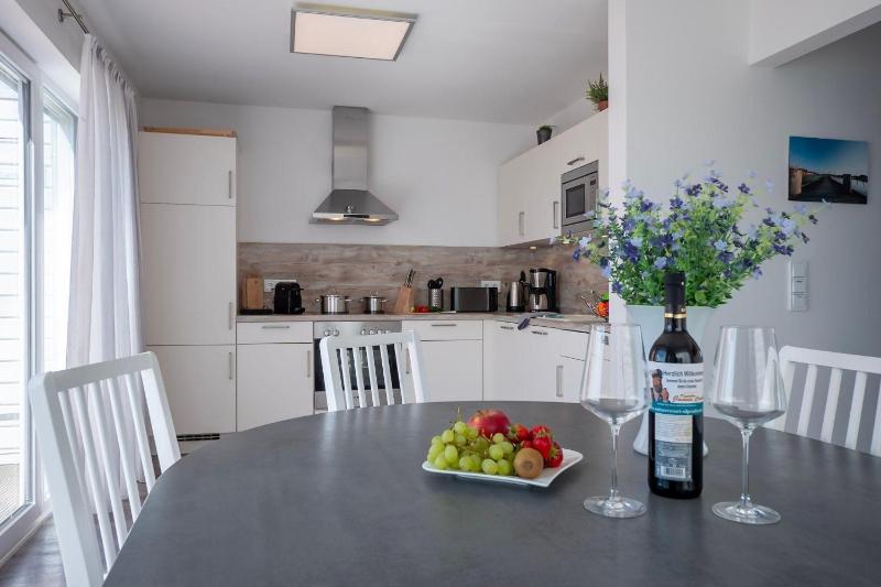 Maisonette-Fewo-Ostseeflair-by-Seeblick-Ferien-ORO-erste-Wasserreihe-E-Saeule - image 20