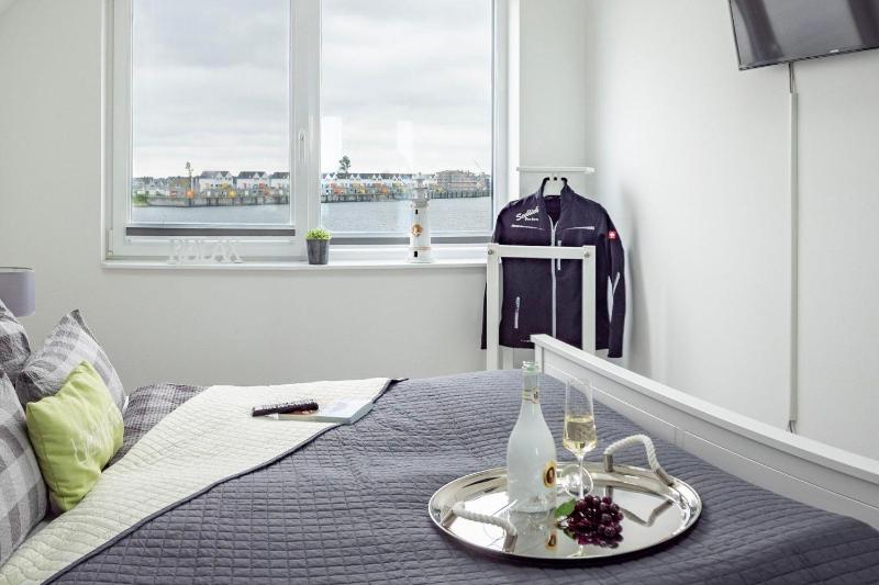 Maisonette-Fewo-Ostseeflair-by-Seeblick-Ferien-ORO-erste-Wasserreihe-E-Saeule - image 13