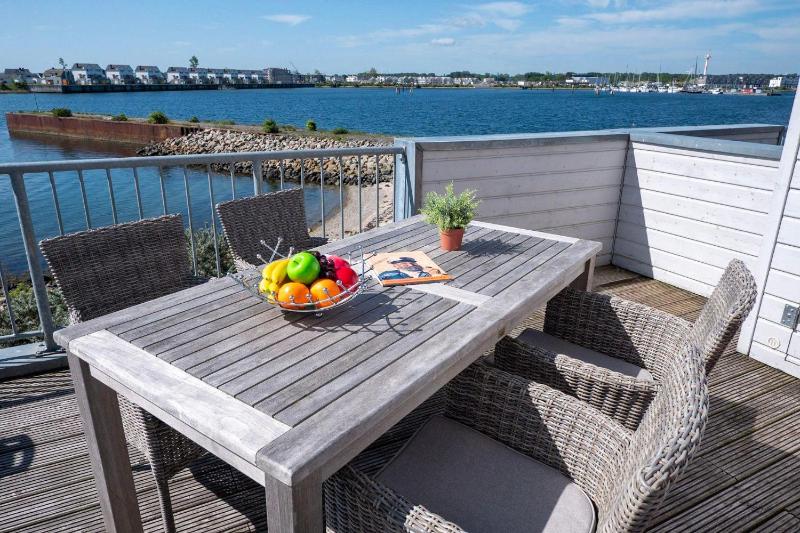 Maisonette-Fewo-Ostseeflair-by-Seeblick-Ferien-ORO-erste-Wasserreihe-E-Saeule - image 36