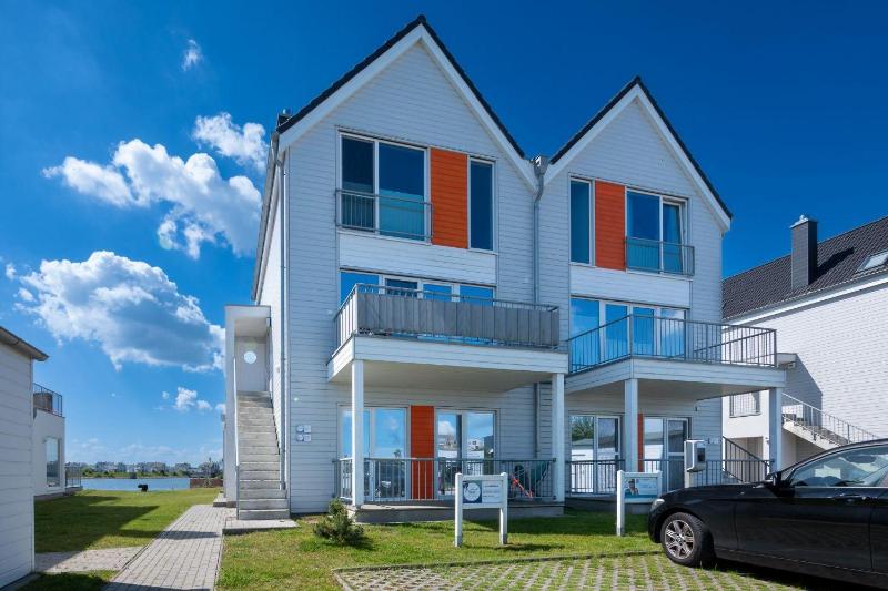 Maisonette-Fewo-Ostseeflair-by-Seeblick-Ferien-ORO-erste-Wasserreihe-E-Saeule - image 40