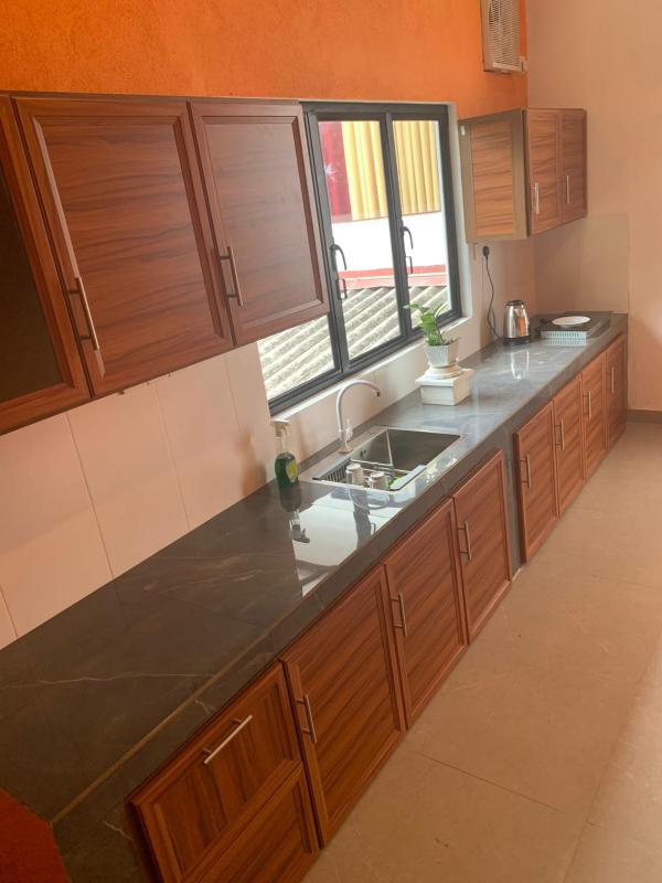 Hotel Surmount - image 6