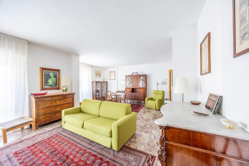 Italian Experience-Mestrina Apartment - image 18