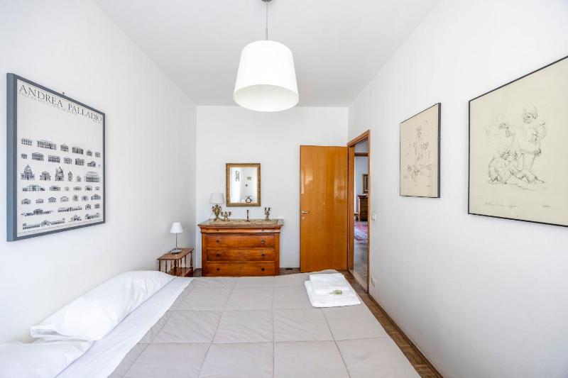 Italian Experience-Mestrina Apartment - image 2