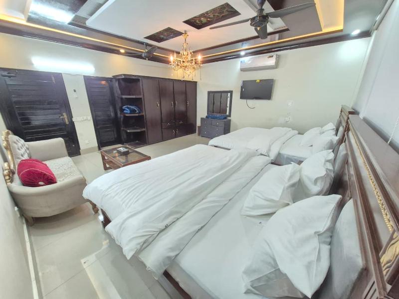 Royal Executive Inn Guest House Peshawar - image 2
