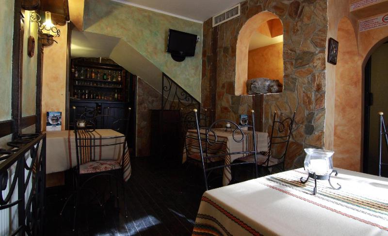 Double or Twin Room image 3