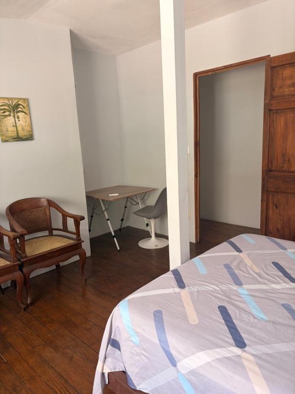 Beautiful Second Story Apartment 202 Next to Playa Flamingo - image 9