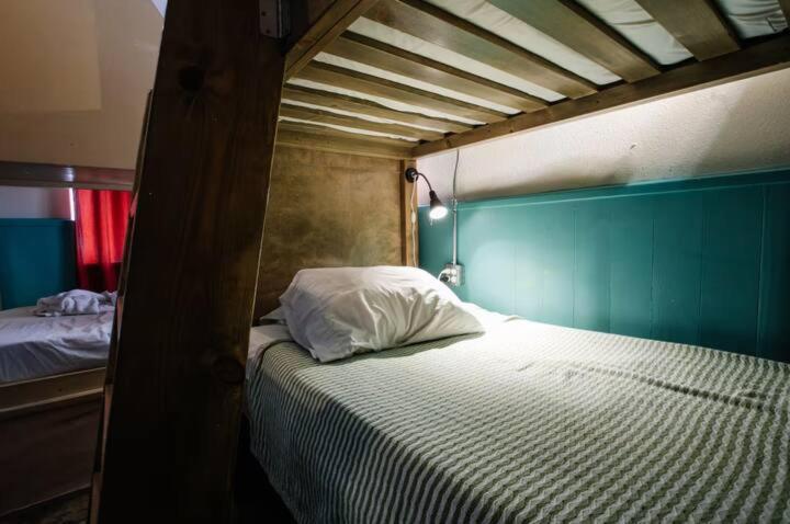 Firehouse Hostel - image 45