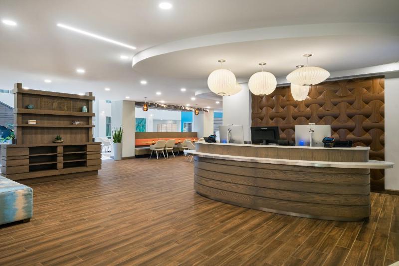 EVEN Hotel Pittsburgh Downtown by IHG - image 10