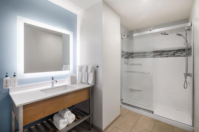 EVEN Hotel Pittsburgh Downtown by IHG - image 39